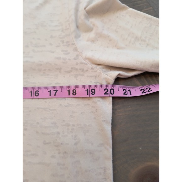 Sea Salt 3/4 Sleeve Tee Women's Size M Ivory Embellished Burnout Jersey Knit Top - Picture 8 of 11